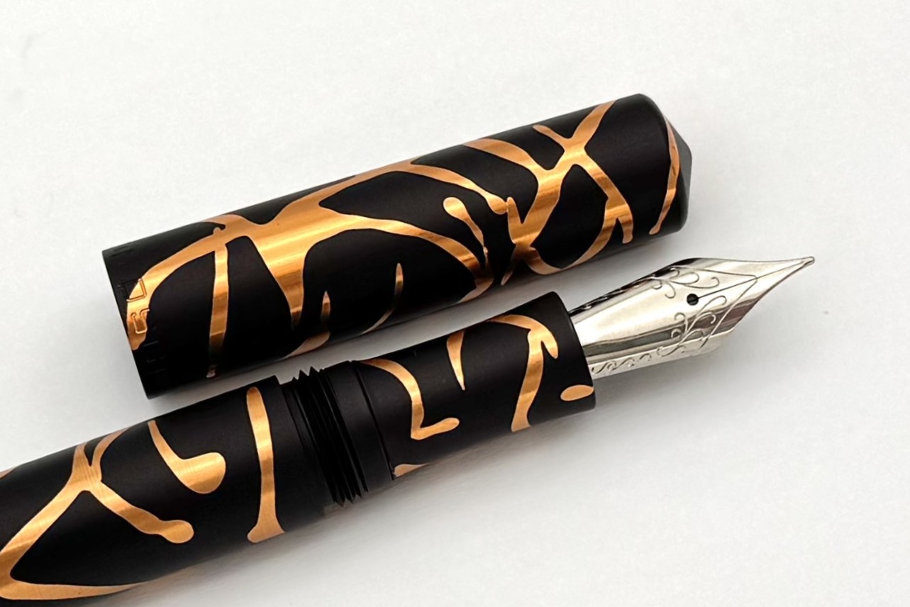 SchonDSGNAnodizedAluminumFullSized3DPinkMatteandGlossFP_E